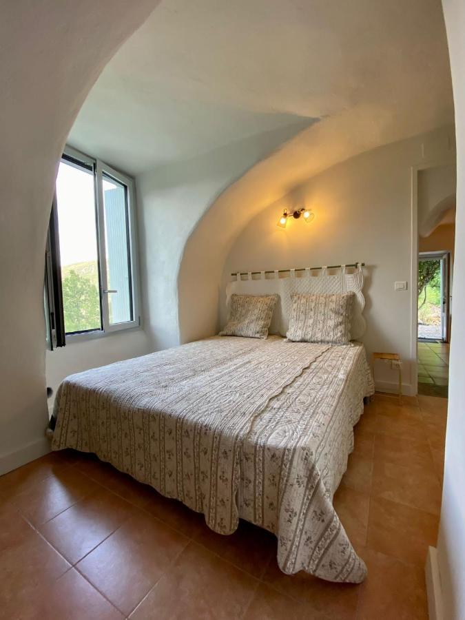 Gite En Cevennes Du Sud, Bergerie Restauree Au Rez De Jardin D'Une Bastide Avec Piscine, Vue Exceptionnelle, Authenticite Et Confort Saint-Laurent-le-Minier Exterior foto