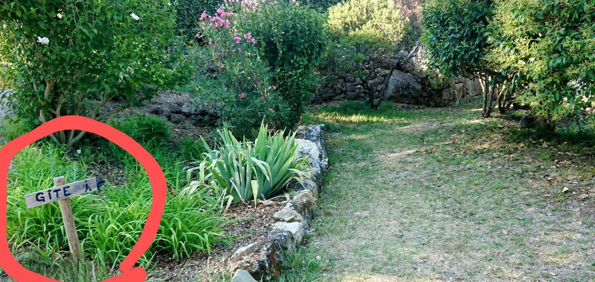 Gite En Cevennes Du Sud, Bergerie Restauree Au Rez De Jardin D'Une Bastide Avec Piscine, Vue Exceptionnelle, Authenticite Et Confort Saint-Laurent-le-Minier Exterior foto